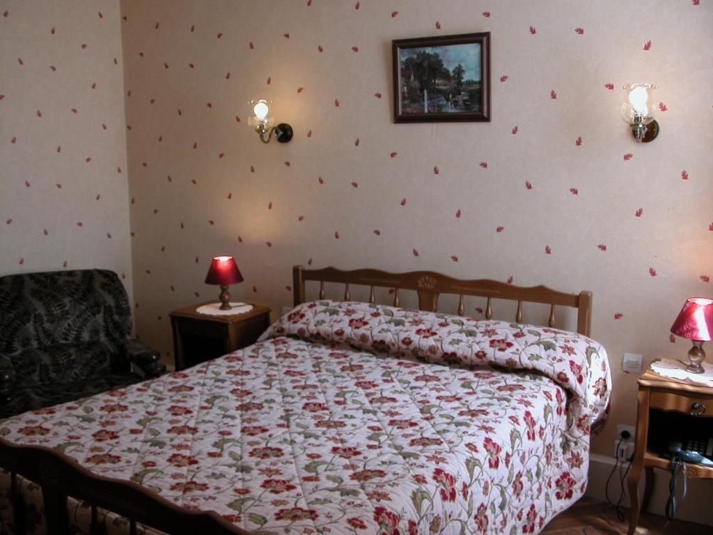 Auberge De La Musardiere Chagny (Saone-et-Loire) Room photo